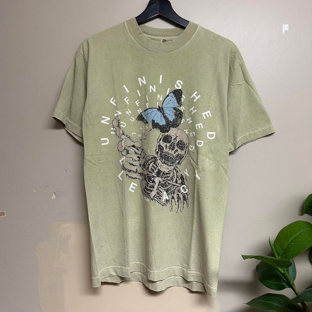 Unfinished Legacy Skeleton Butterfly Graphic Shirt Green Mens Small USA Made